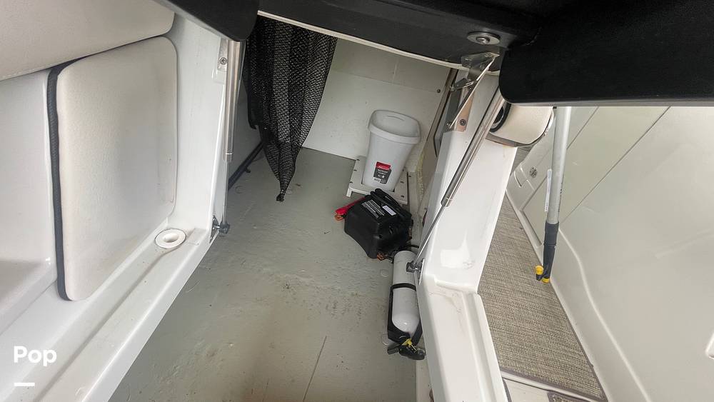 Slide: The Image of Crownline Boats E255XS 2020 - 31