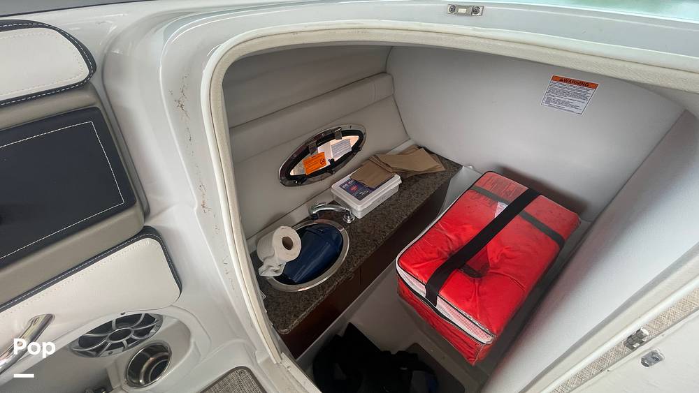 Slide: The Image of Crownline Boats E255XS 2020 - 34