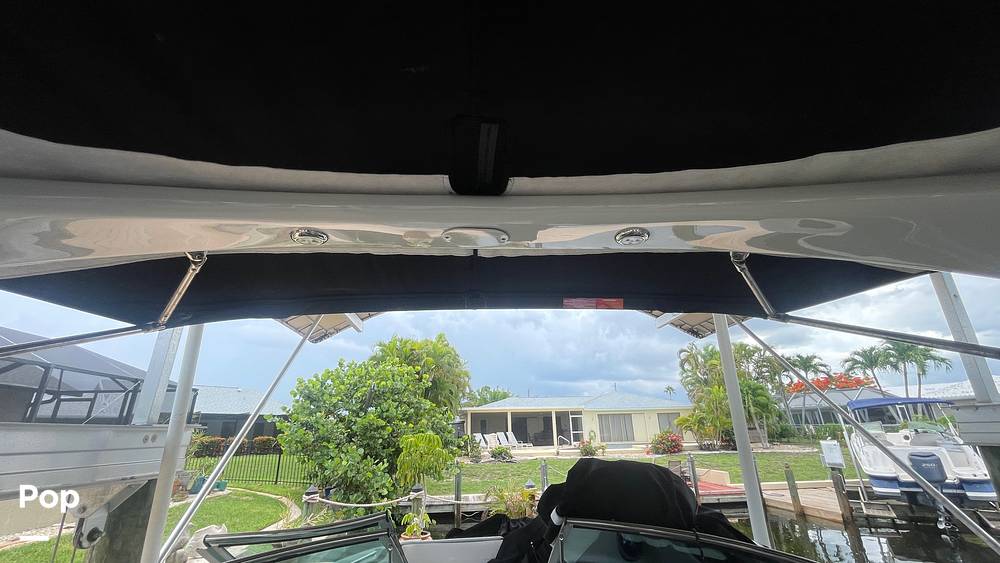 Slide: The Image of Crownline Boats E255XS 2020 - 67
