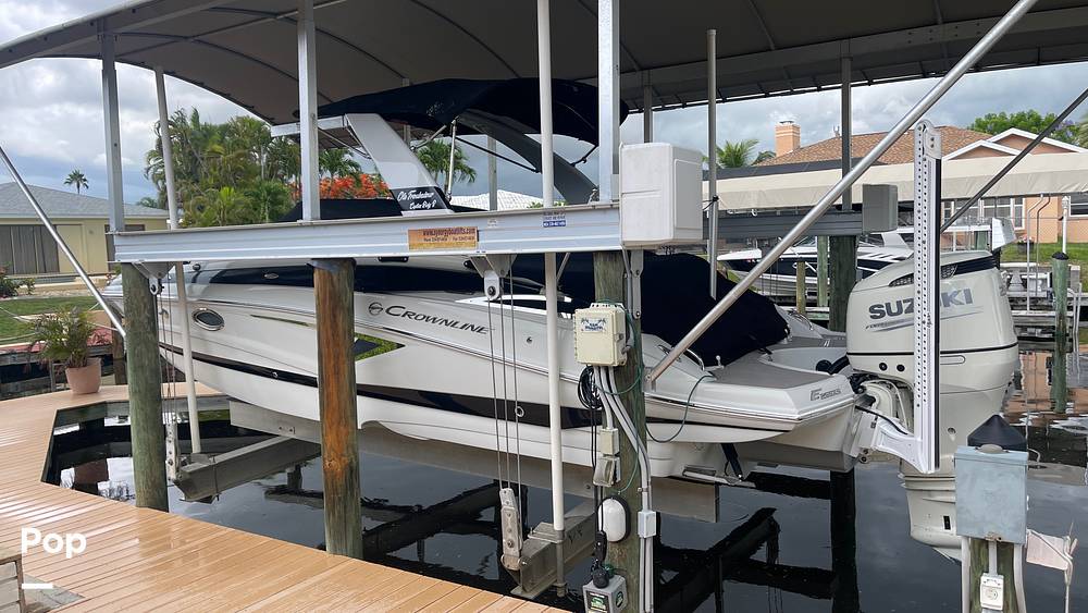 Slide: The Image of Crownline Boats E255XS 2020 - 79