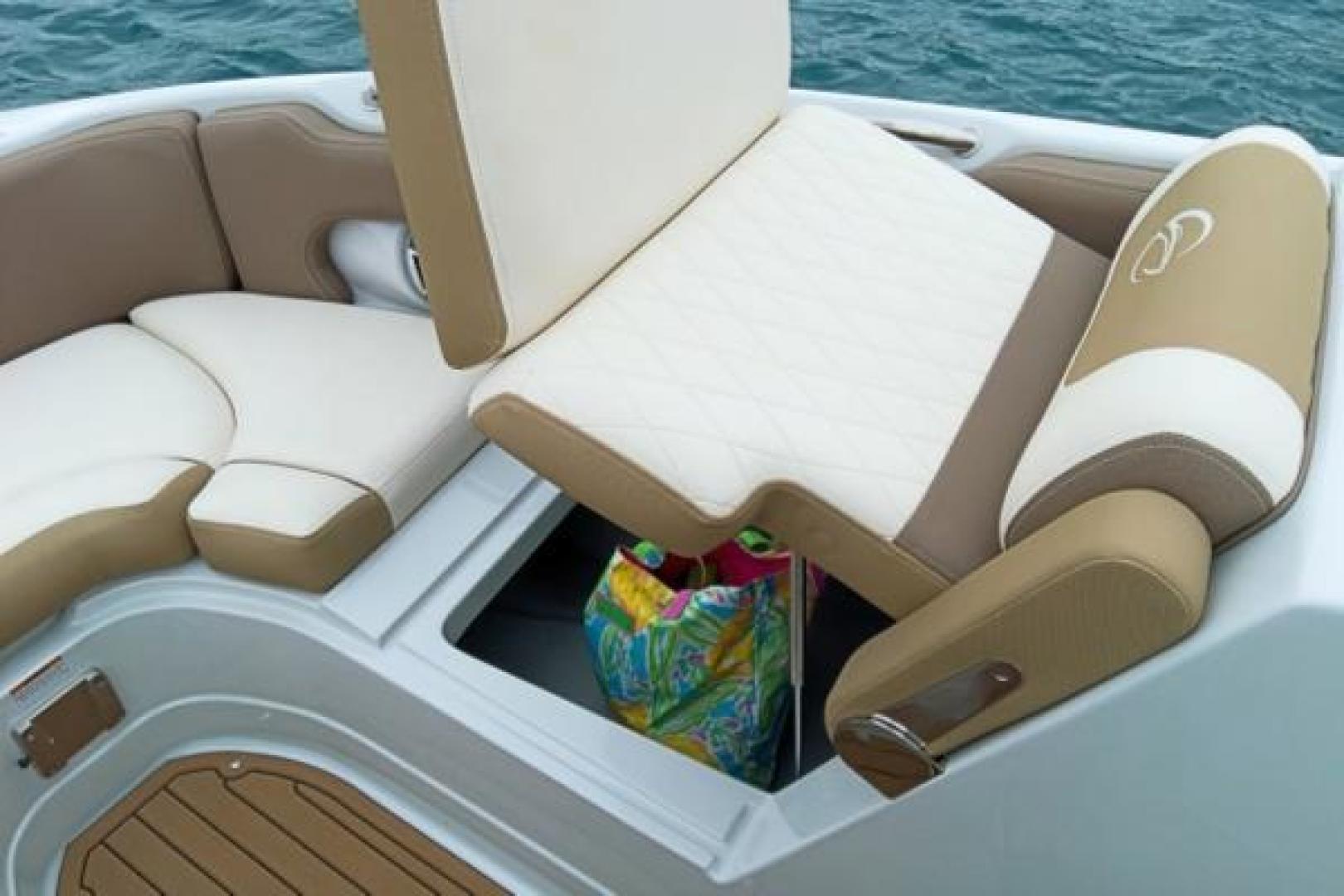 Slide: The Image of Crownline Boats E 255 XS 2023 - 1522840