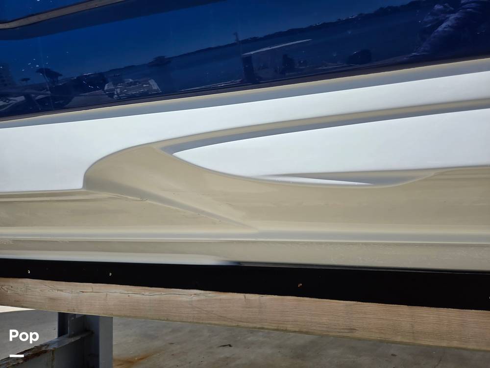 Slide: The Image of Crownline Boats E29XS 2018 - 15271984