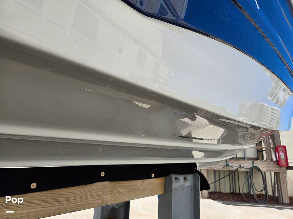 Slide: The Image of Crownline Boats E29XS 2018 - 15271994
