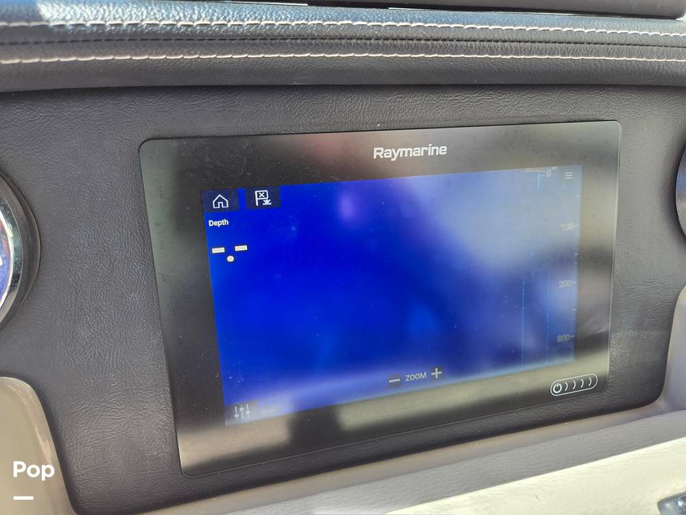 Slide: The Image of Crownline Boats E29XS 2018 - 15272047