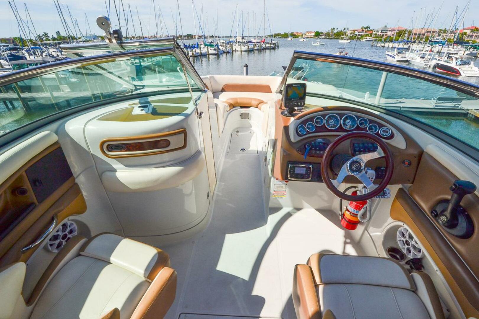 Slide: The Image of Crownline Boats E6 2014 - 4266693
