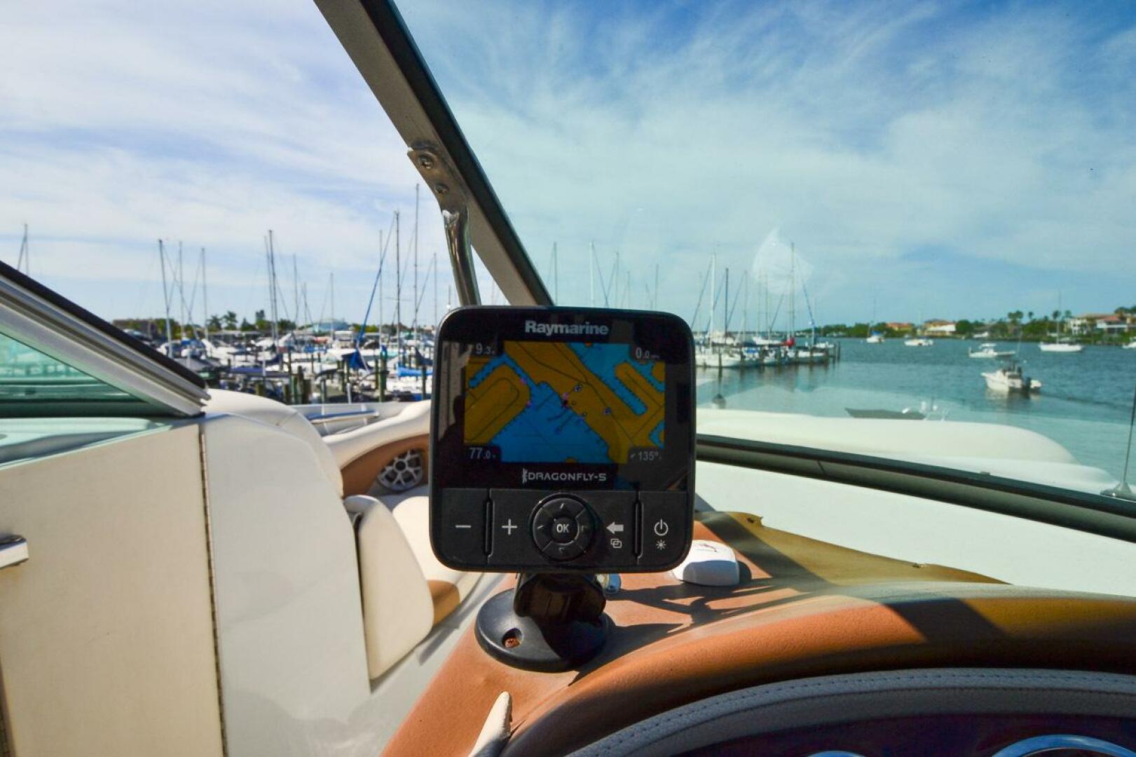 Slide: The Image of Crownline Boats E6 2014 - 4266695