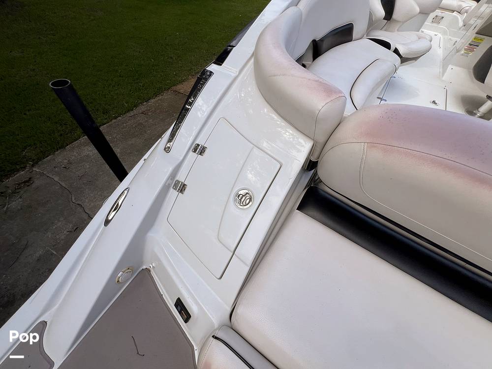 Slide: The Image of Crownline Boats Eclipse E4 2013 - 14645280