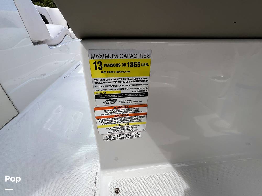 Slide: The Image of Crownline Boats Eclipse E4 2013 - 14645346