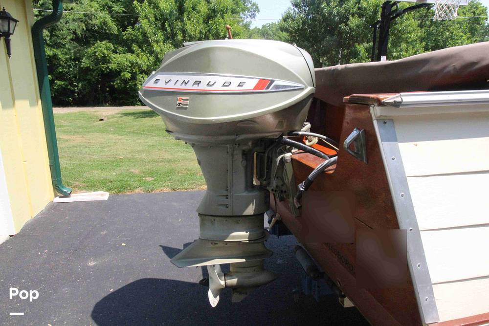Slide: The Image of 1967 Evinrude 80HP Starflite IX - 12610238