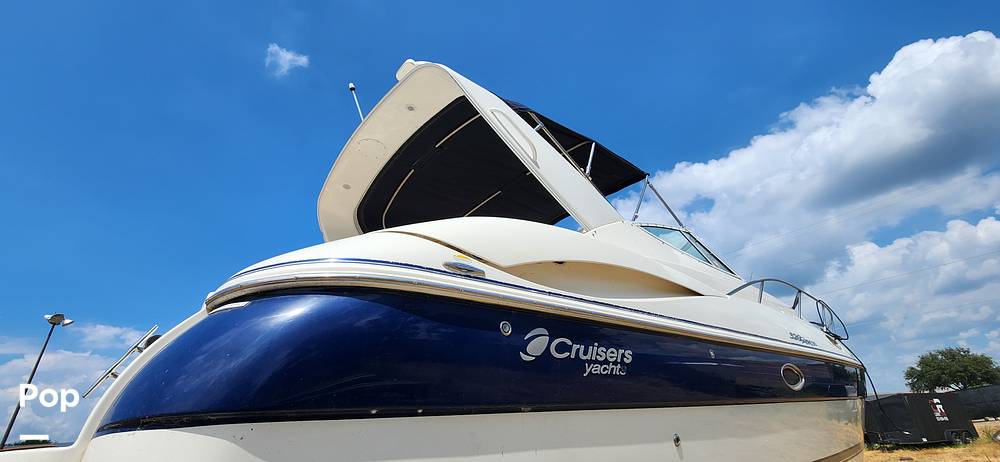 Slide: The Image of Cruisers 320 Express 2005 - 14655983