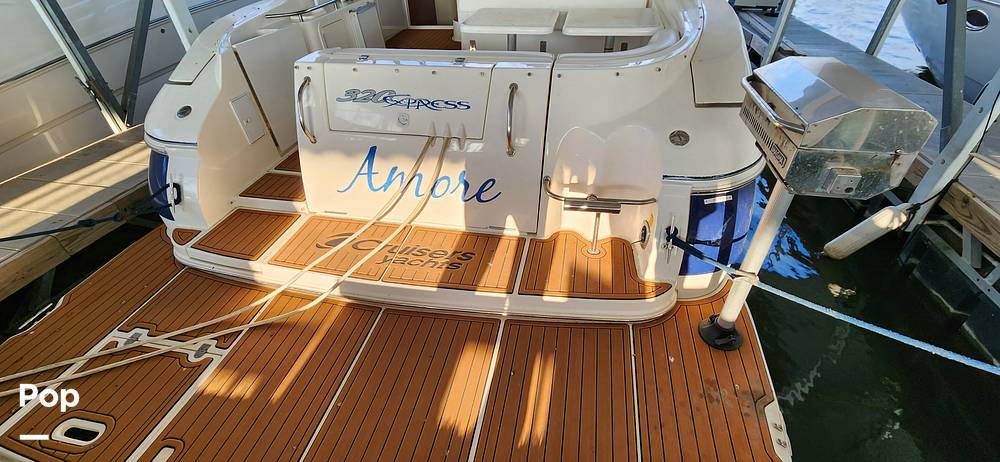 Slide: The Image of Cruisers 320 Express 2005 - 13469538
