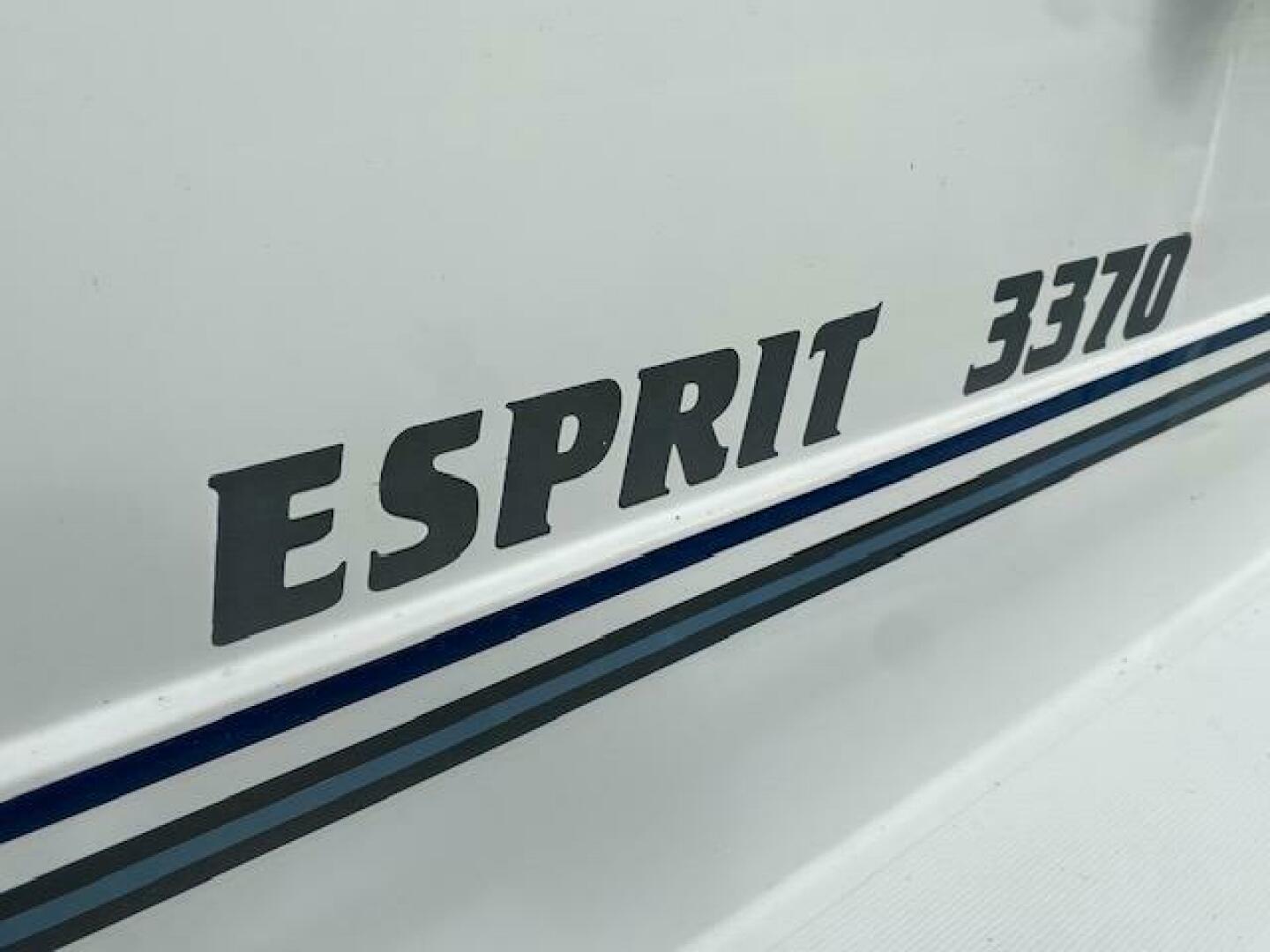 Slide: The Image of Cruisers 3370 Esprit 1989 - 4438385