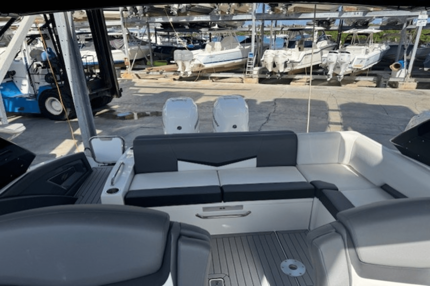 Slide: The Image of Cruisers 338 GLS OB 2019 - 28