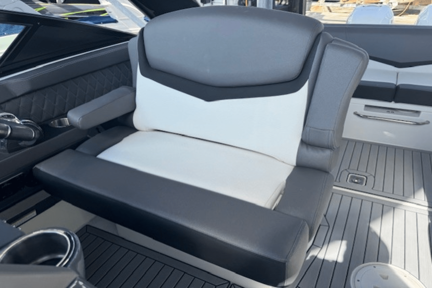 Slide: The Image of Cruisers 338 GLS OB 2019 - 29