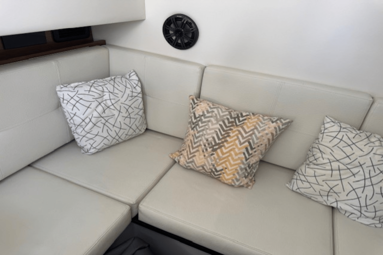 Slide: The Image of Cruisers 338 GLS OB 2019 - 43