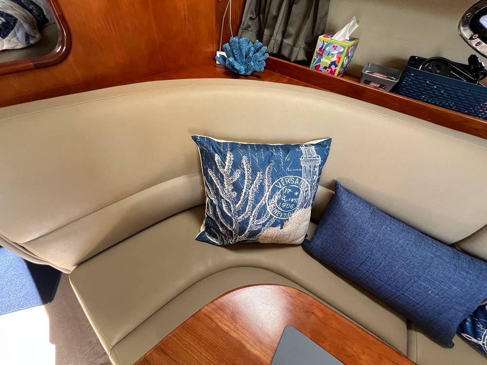 Slide: The Image of Cruisers 340 Express 2007 - 14999826