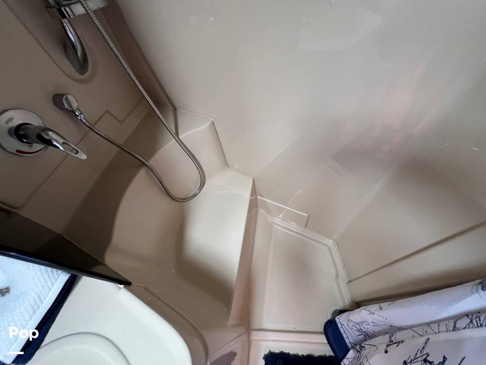Slide: The Image of Cruisers 340 Express 2007 - 14999890
