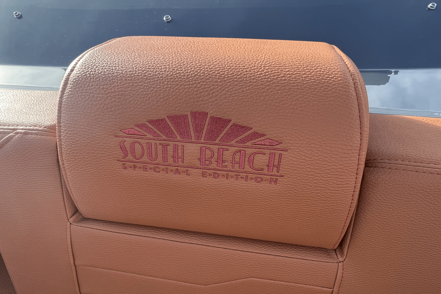 Slide: The Image of Cruisers 34GLS I/O SOUTH BEACH 2023 - 102
