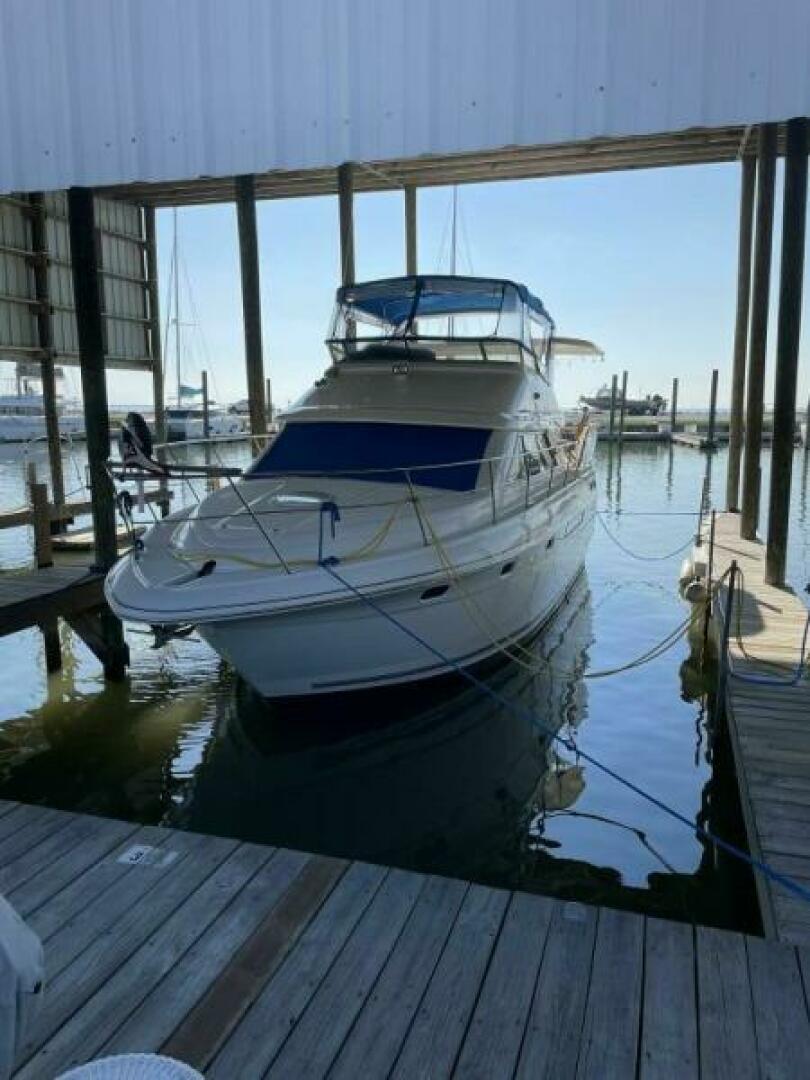 Slide: The Image of 1996 Cruisers 36 Aft Cabin Canis Major - 3905128