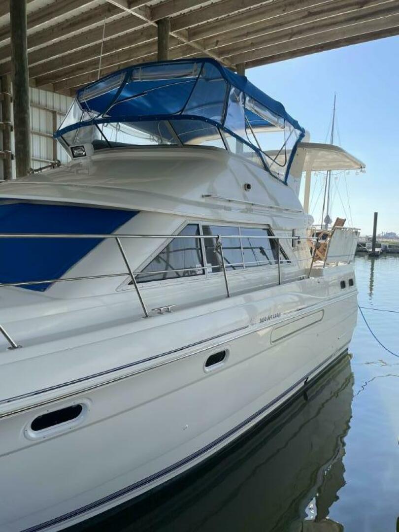 Slide: The Image of 1996 Cruisers 36 Aft Cabin Canis Major - 3905130