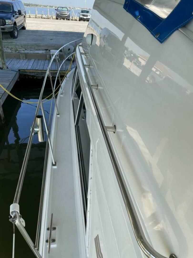 Slide: The Image of 1996 Cruisers 36 Aft Cabin Canis Major - 3905147