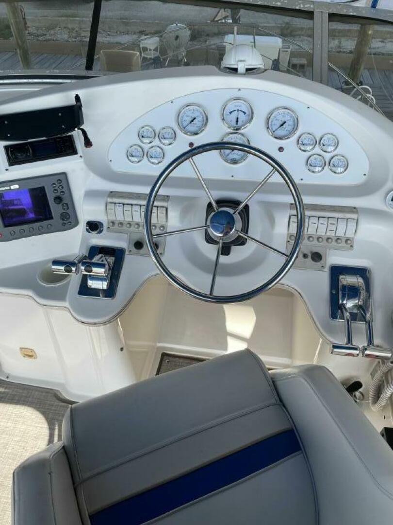 Slide: The Image of 1996 Cruisers 36 Aft Cabin Canis Major - 3905151