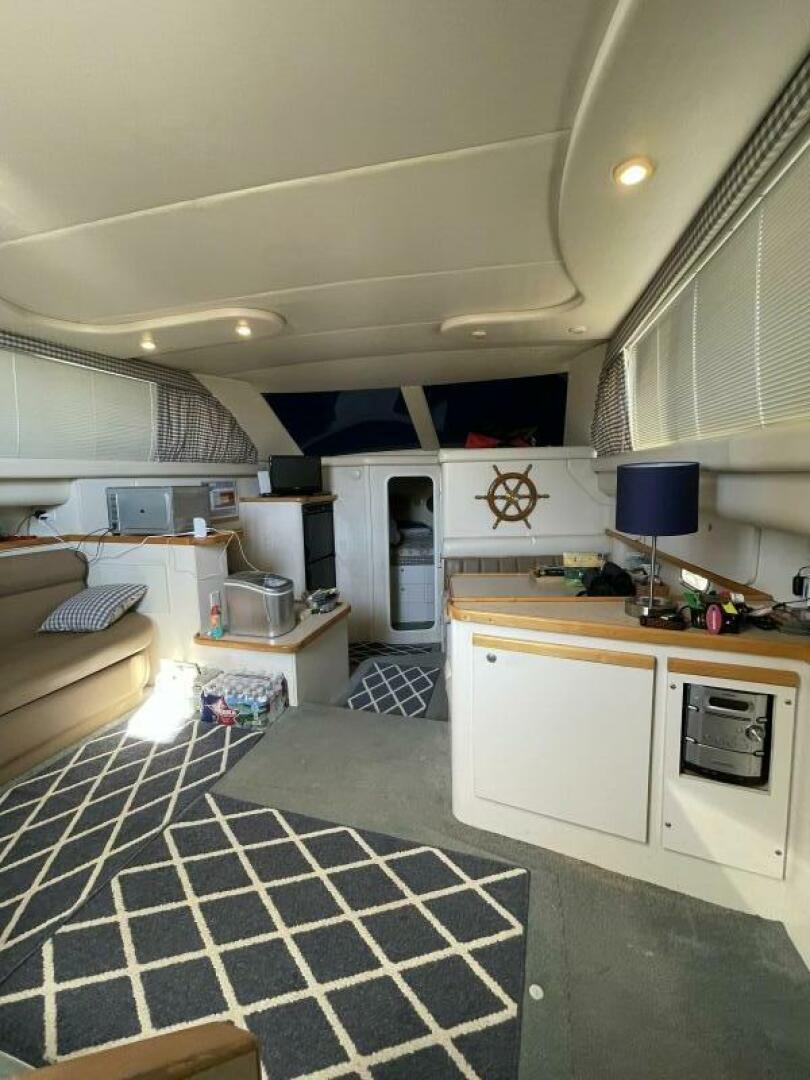 Slide: The Image of 1996 Cruisers 36 Aft Cabin Canis Major - 3905168