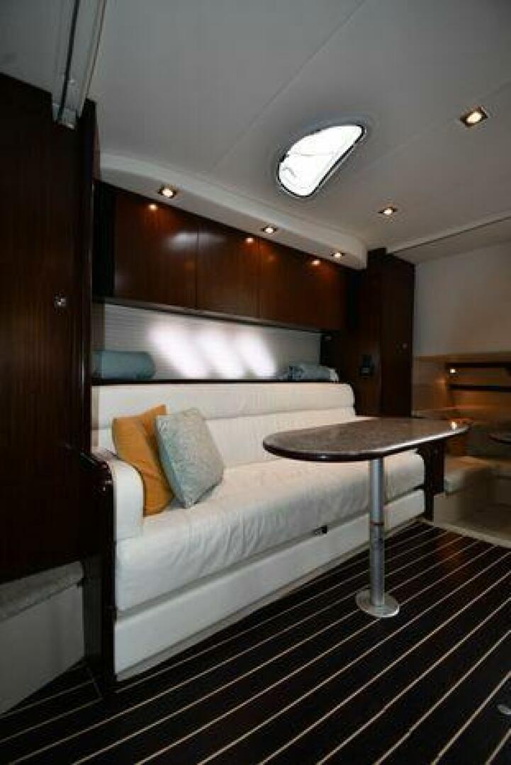 Slide: The Image of Cruisers 380 Express 2012 - 5017127