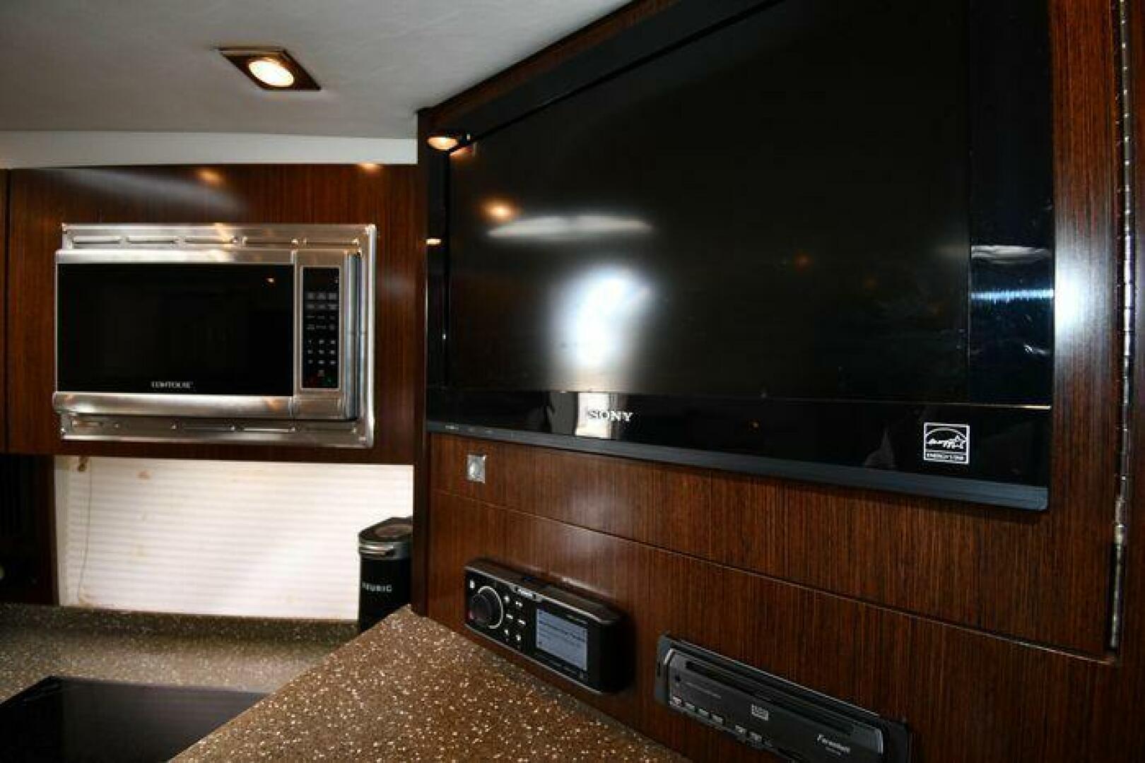Slide: The Image of Cruisers 380 Express 2012 - 5017131