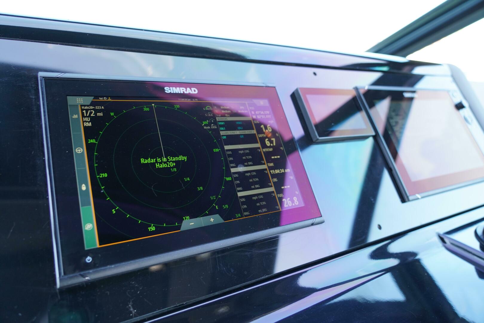 Slide: The Image of Cruisers 38 GLS 2021 - 8