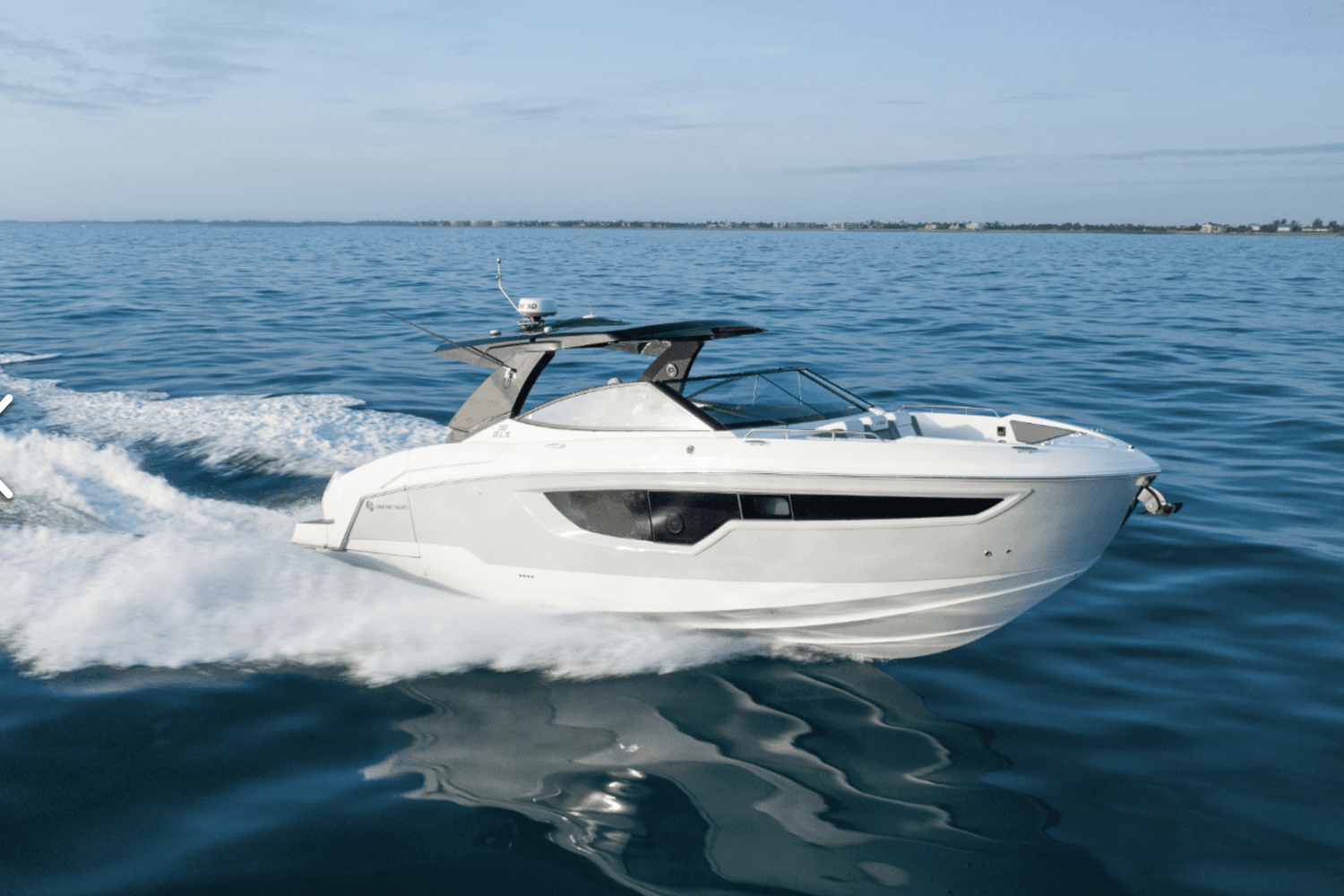 Slide: The Image of Cruisers 38 GLS Outboard 2026 - 0