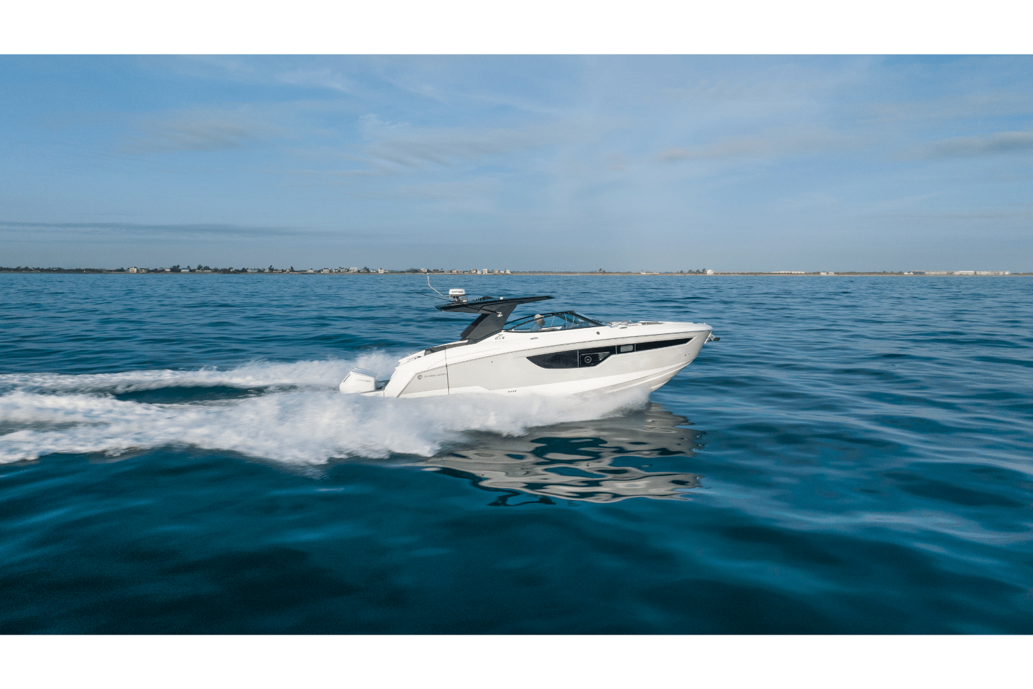 Slide: The Image of Cruisers 38 GLS Outboard 2026 - 15