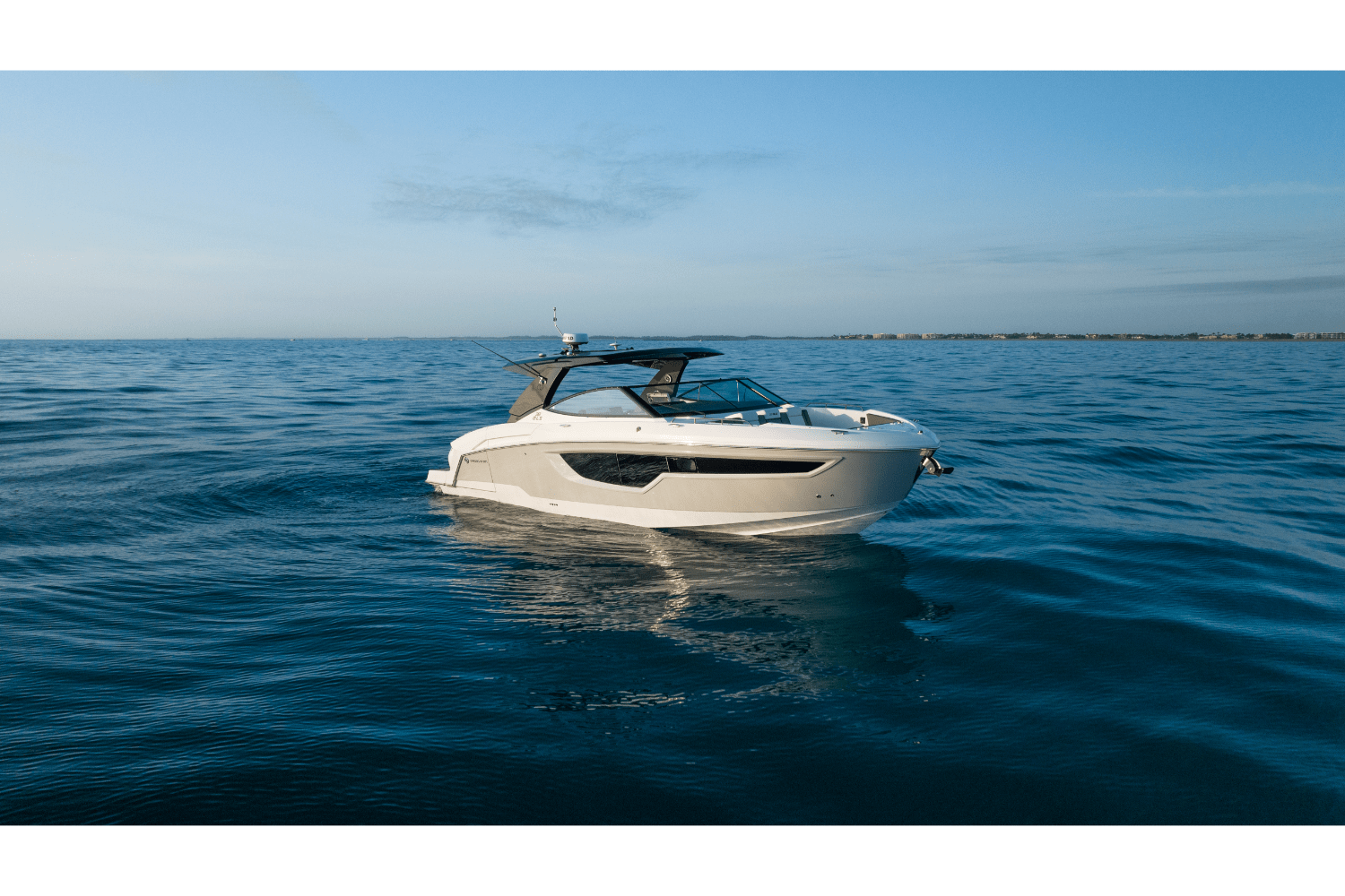Slide: The Image of Cruisers 38 GLS Outboard 2026 - 3