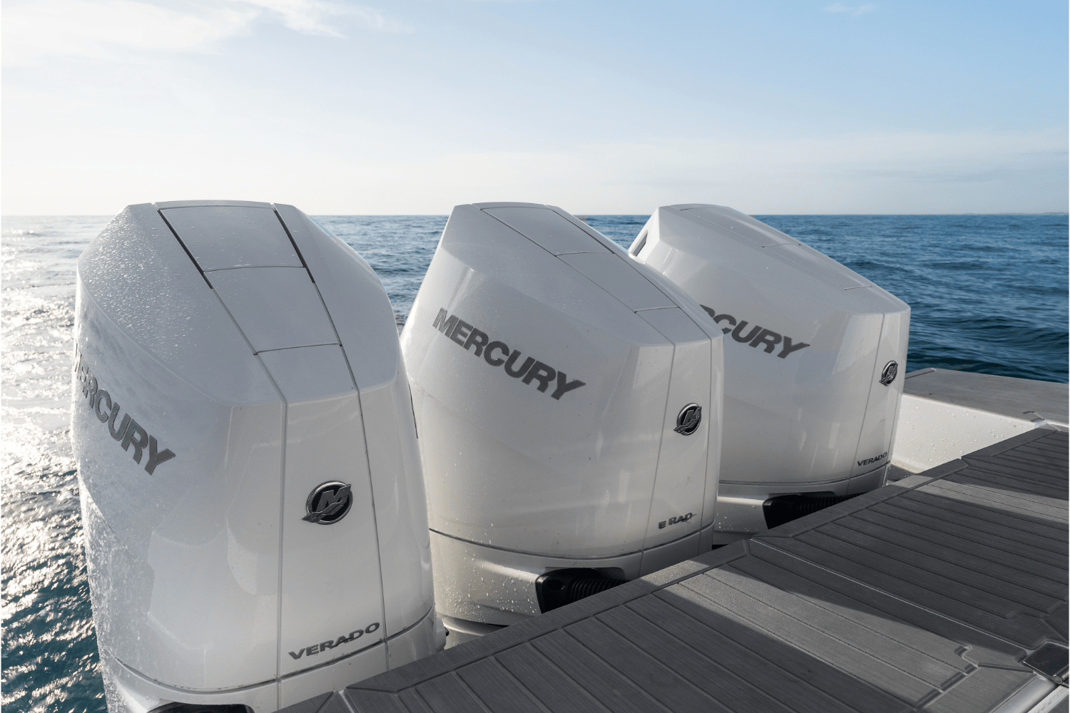 Slide: The Image of Cruisers 38 GLS Outboard 2026 - 48