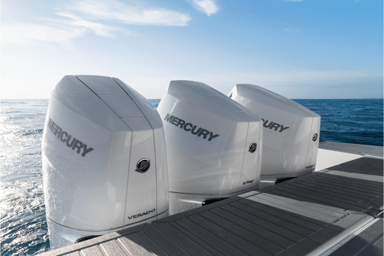 Slide: The Image of Cruisers 38 GLS Outboard 2026 - 49