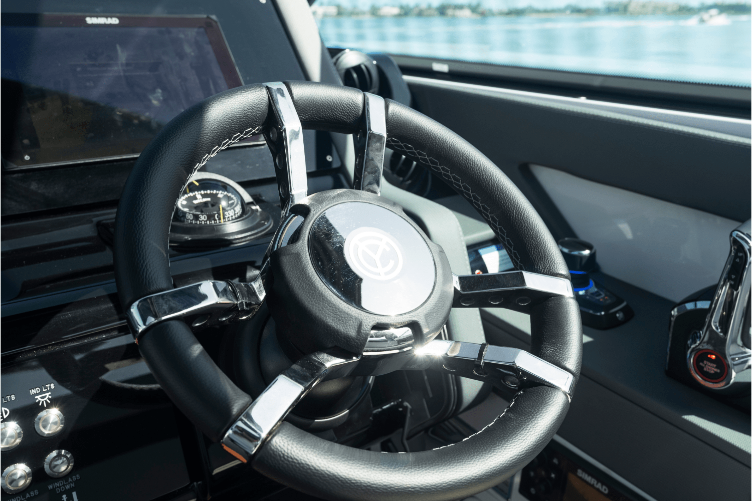 Slide: The Image of Cruisers 38 GLS Outboard 2026 - 82