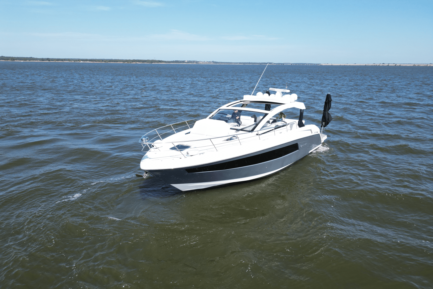 Slide: The Image of Cruisers 390 EXPRESS COUPE 2018 - 2