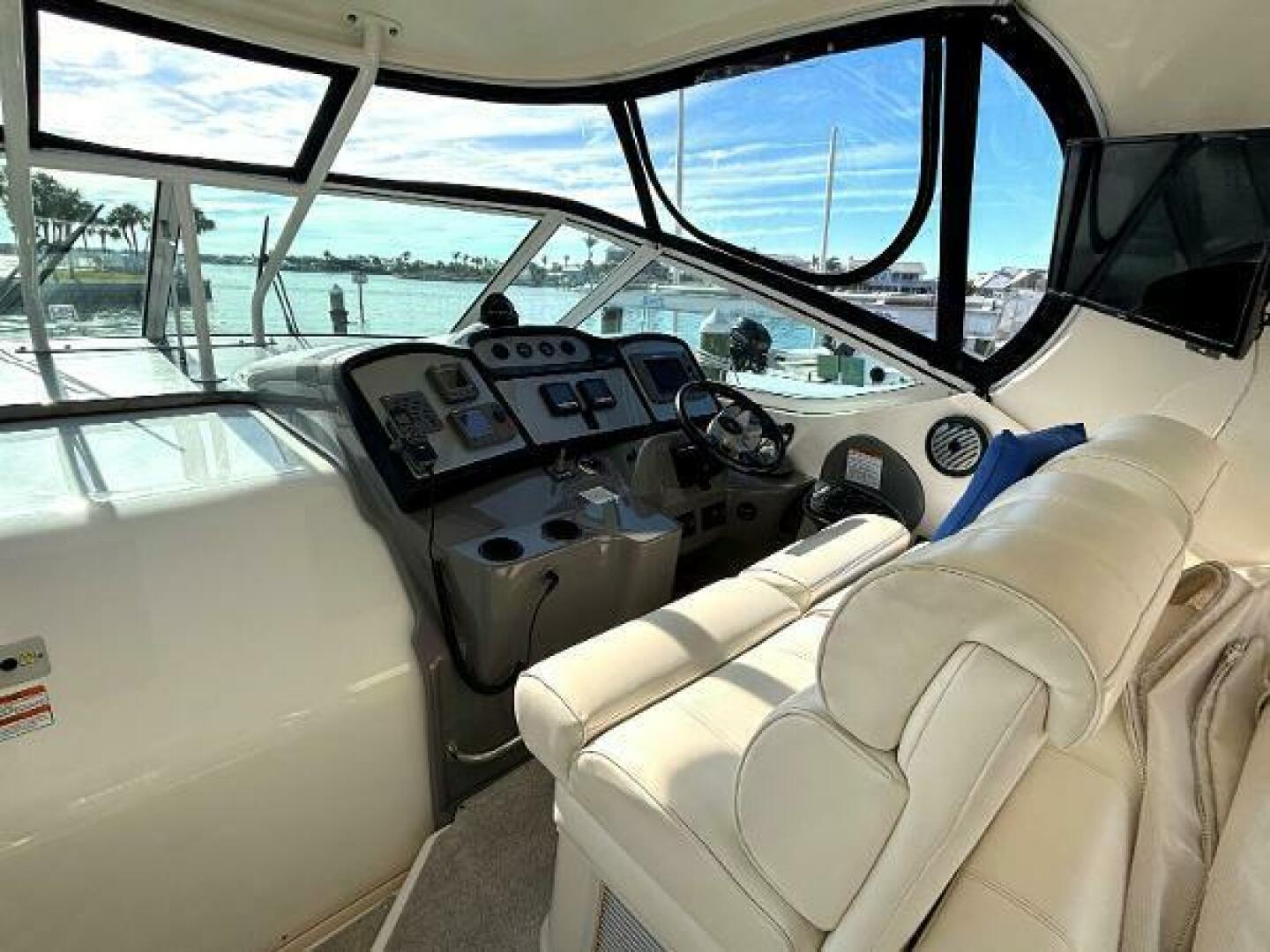 Slide: The Image of Cruisers 415 Express 2006 - 5122693