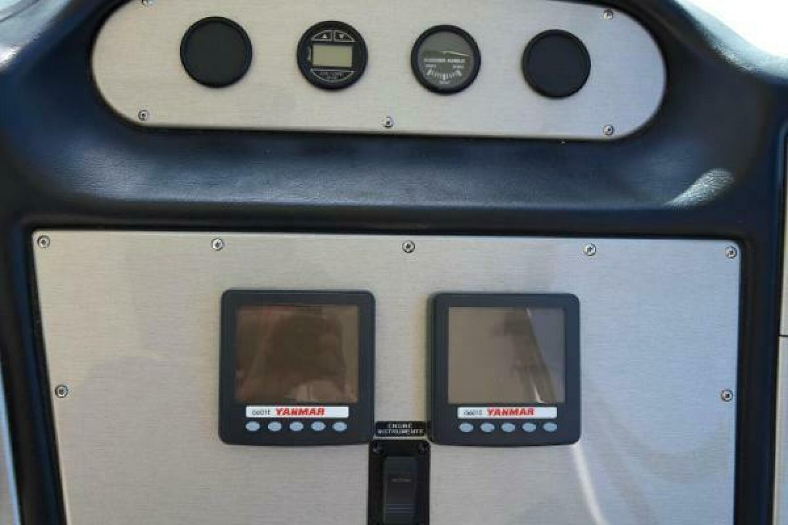 Slide: The Image of Cruisers 415 Express 2006 - 5122697