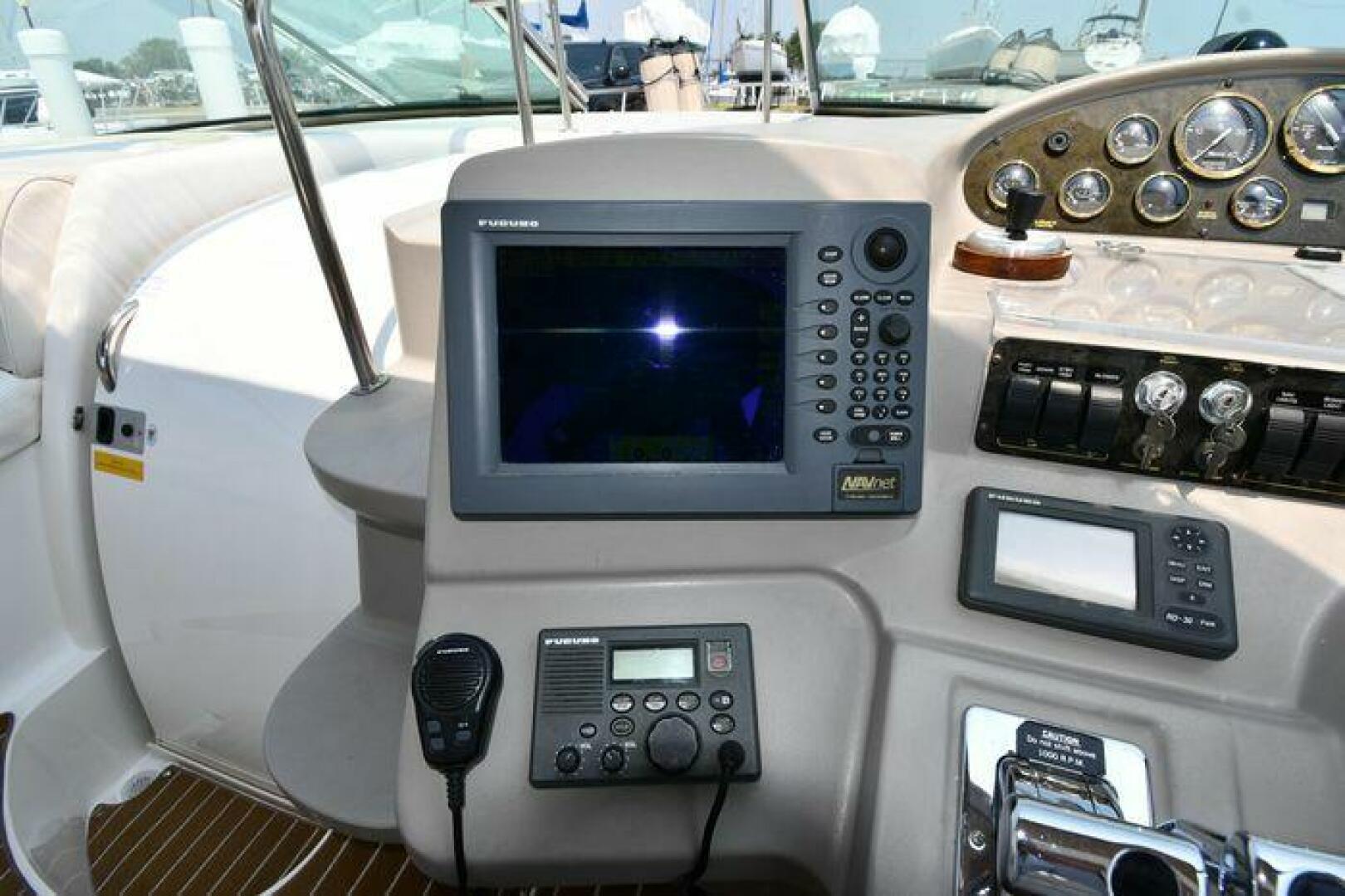 Slide: The Image of Cruisers 4270 Express 2001 - 4960829