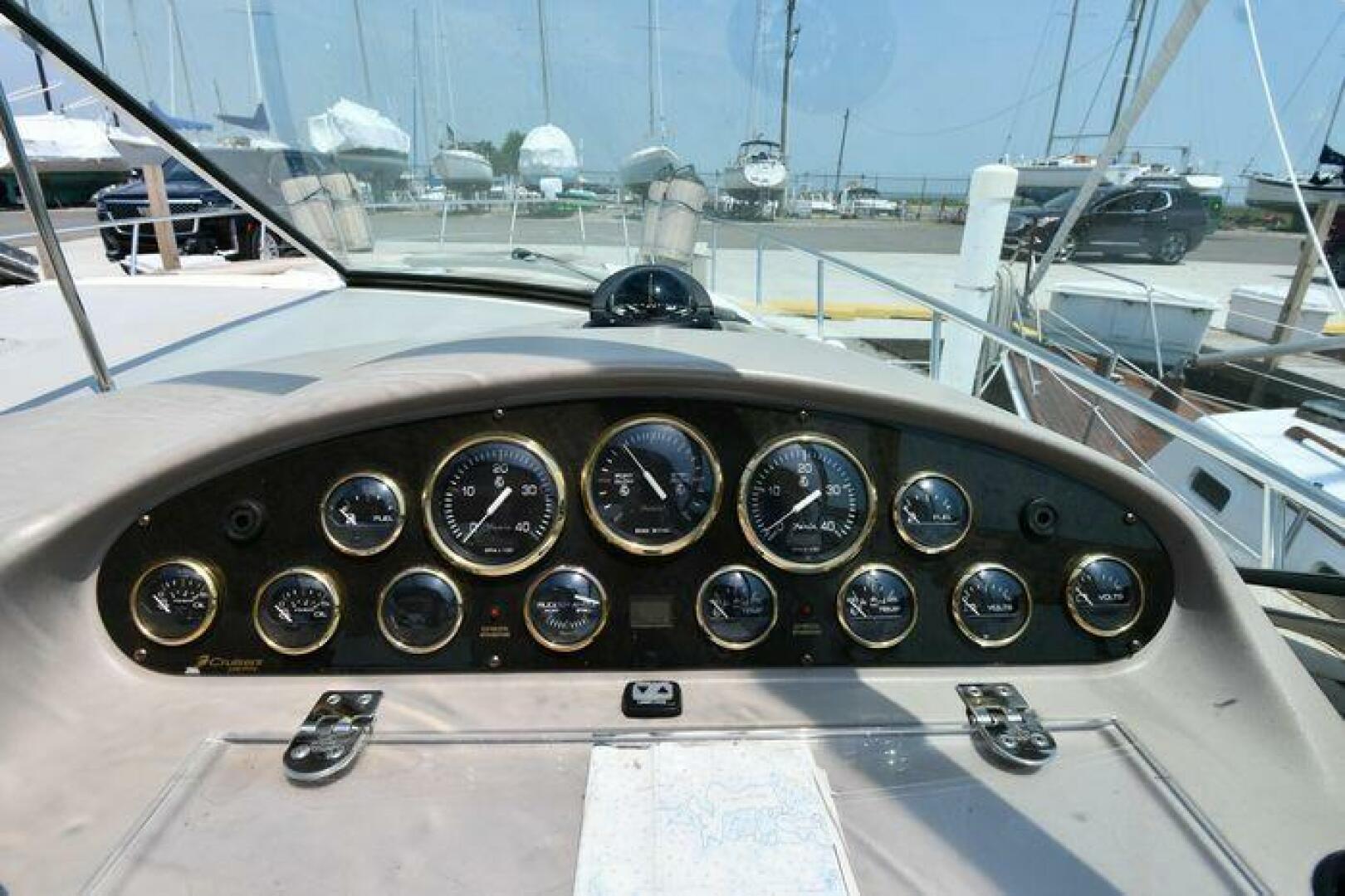 Slide: The Image of Cruisers 4270 Express 2001 - 4960830