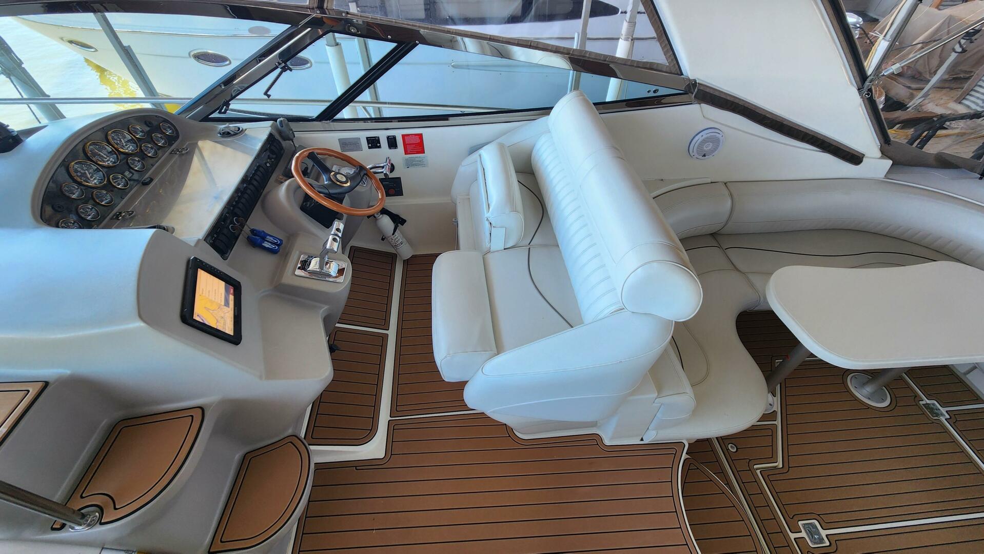 Slide: The Image of 2001 Cruisers 4270 Express Serendipity - 23