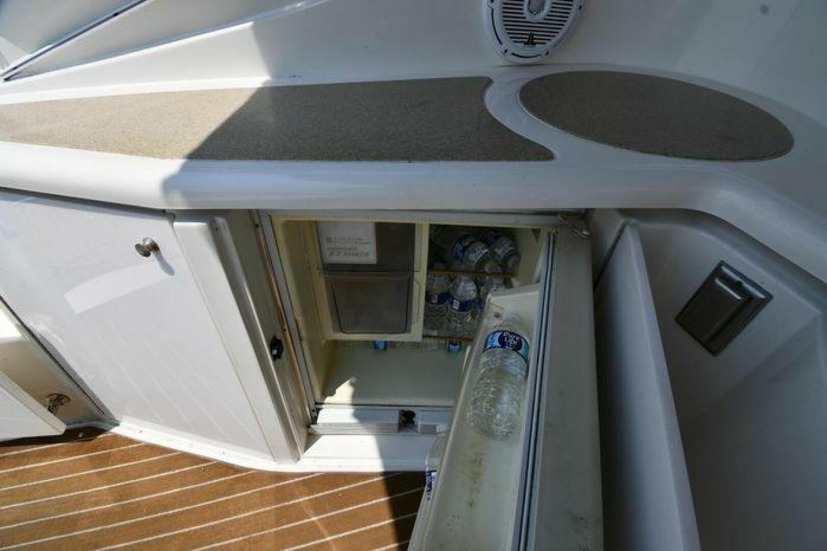 Slide: The Image of Cruisers 4270 Express 2001 - 4960841