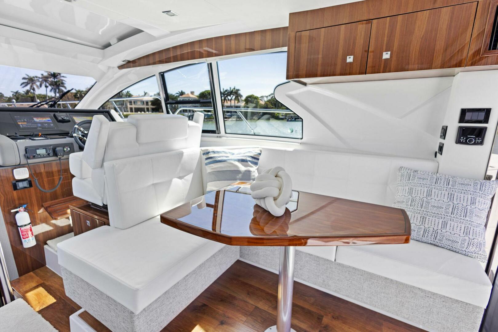 Slide: The Image of 2023 Cruisers Yachts 42 Cantius  Salon - 5066315