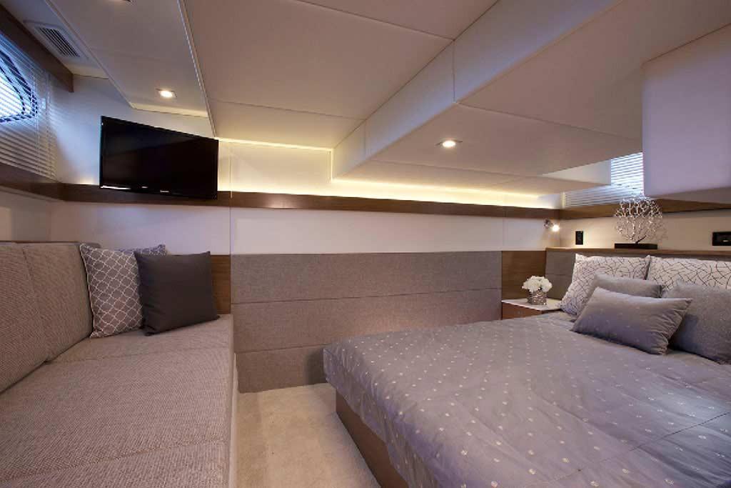 Slide: The Image of Cruisers 42 Cantius 2025 - 11