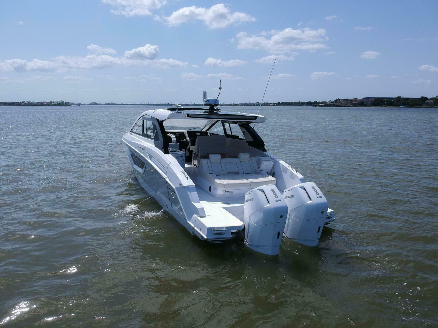 Slide: The Image of 2024 Cruisers Yachts 42 - Galati Yacht Sales Trade - Profile - 4611805
