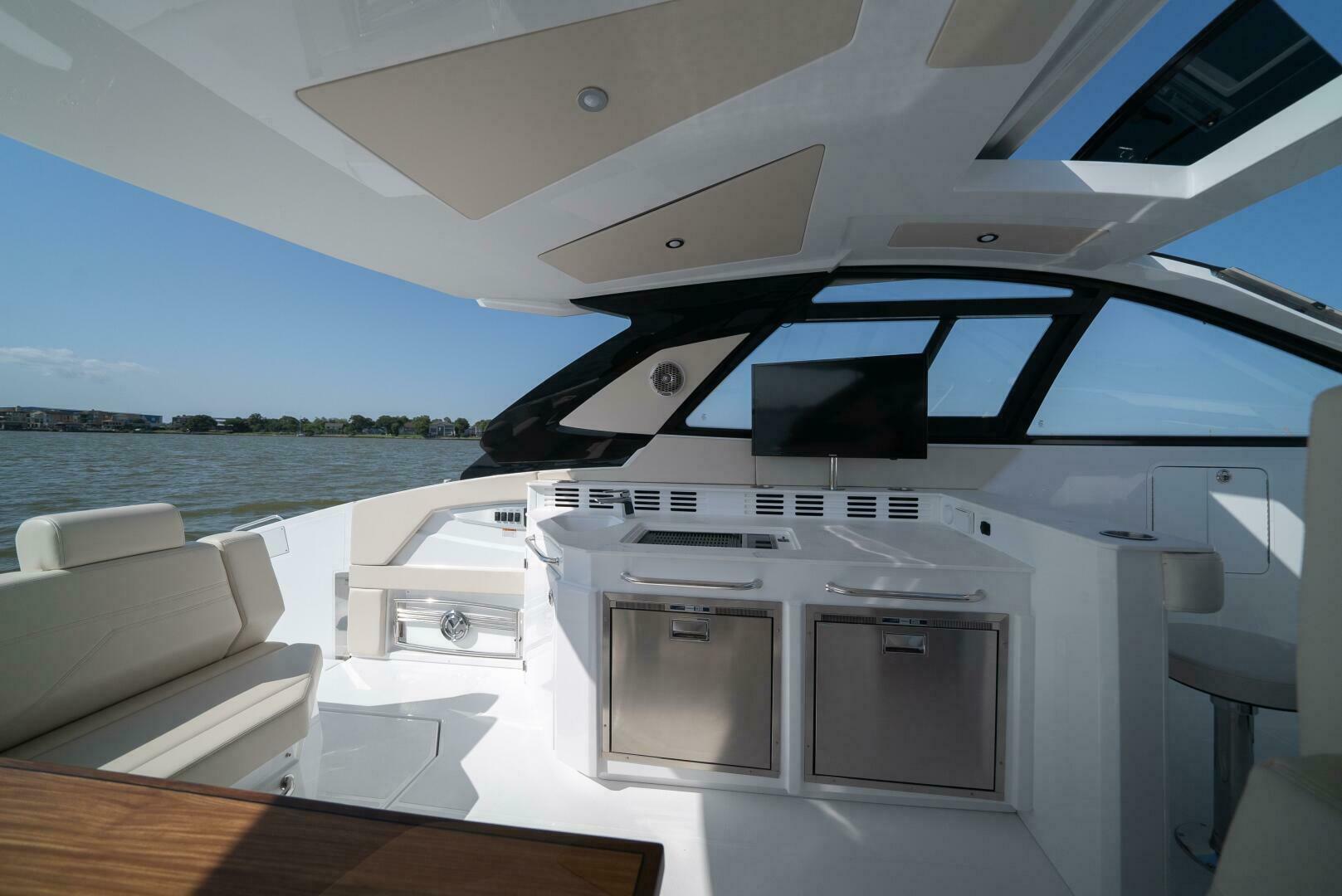 Slide: The Image of 2024 Cruisers Yachts 42 - Galati Yacht Sales Trade - Cockpit Wet bar - 4611794