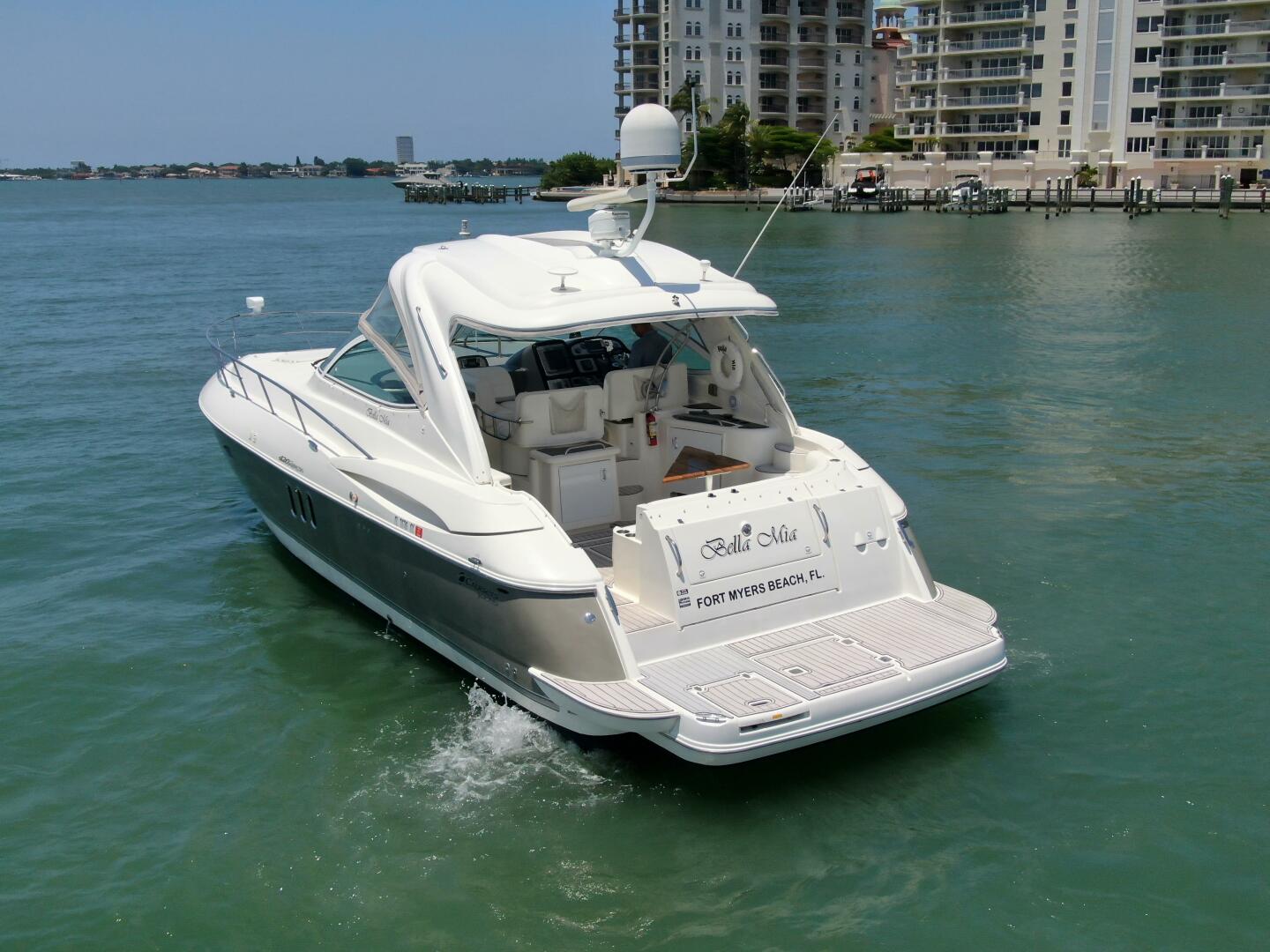 Slide: The Image of 2006 Cruisers Yachts 42 Sport Coupe 'Bella Mia' - 4427071