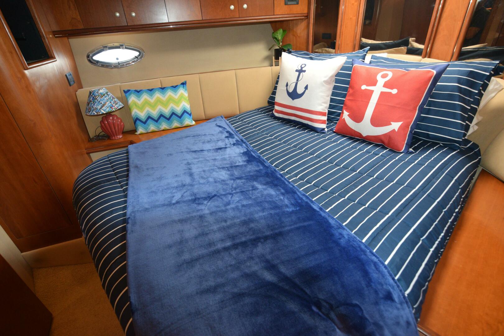 Slide: The Image of Cruisers 4450 Express Cruiser 2000 - 5044812