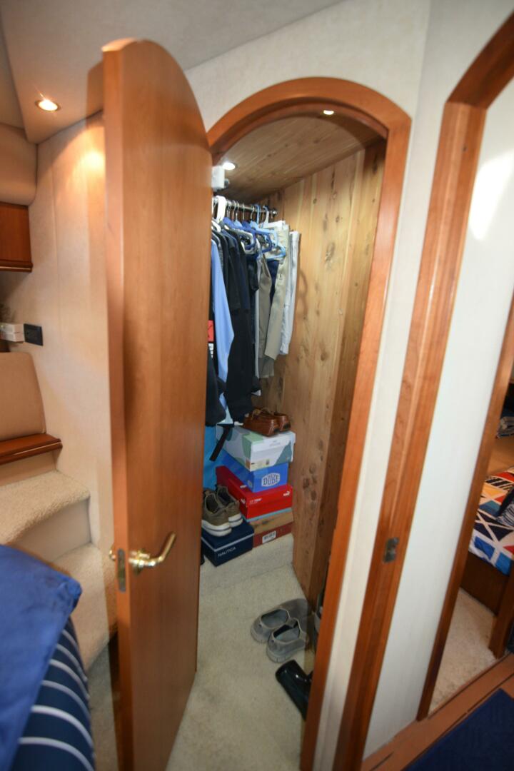 Slide: The Image of Cruisers 4450 Express Cruiser 2000 - 5044817